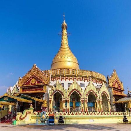 Rose Palace Hotel Rangoon Eksteriør billede