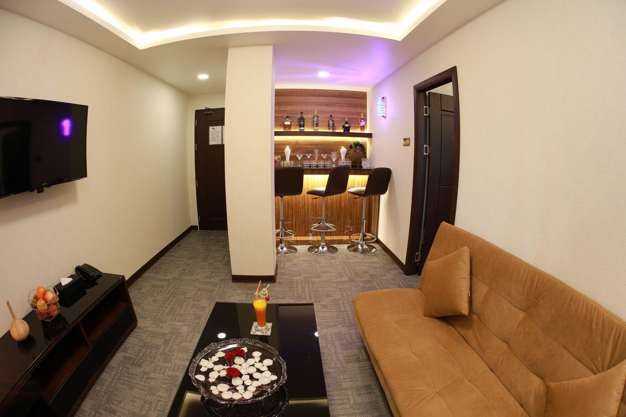 Rose Palace Hotel Rangoon Eksteriør billede