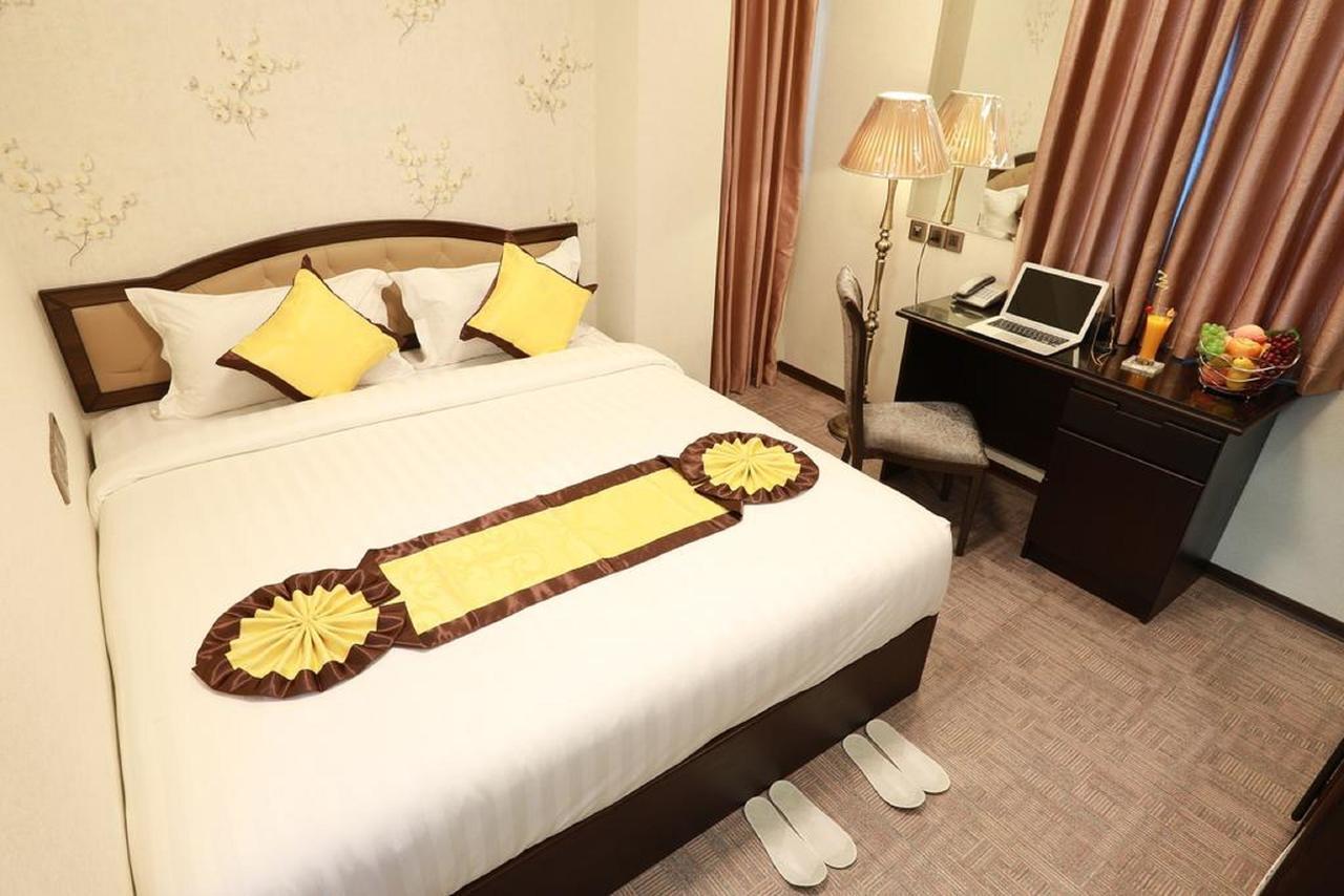 Rose Palace Hotel Rangoon Eksteriør billede