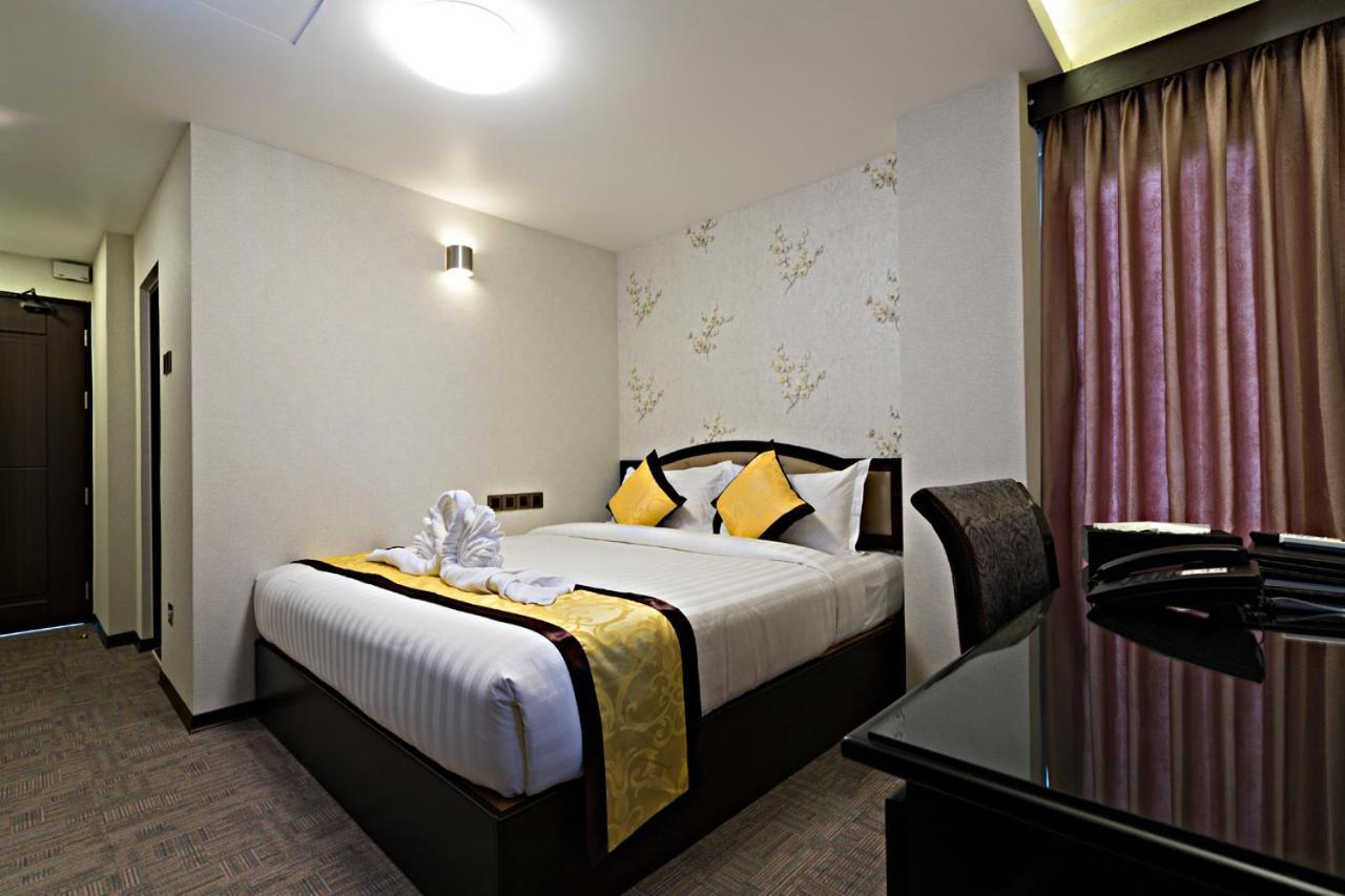 Rose Palace Hotel Rangoon Eksteriør billede